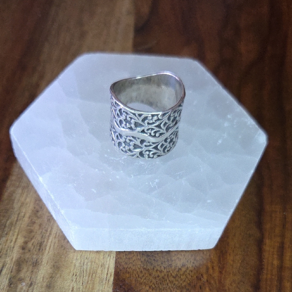 Silpada R1741 Israel 925 Sterling Silver Wide Filigree Scroll Vine Ring
